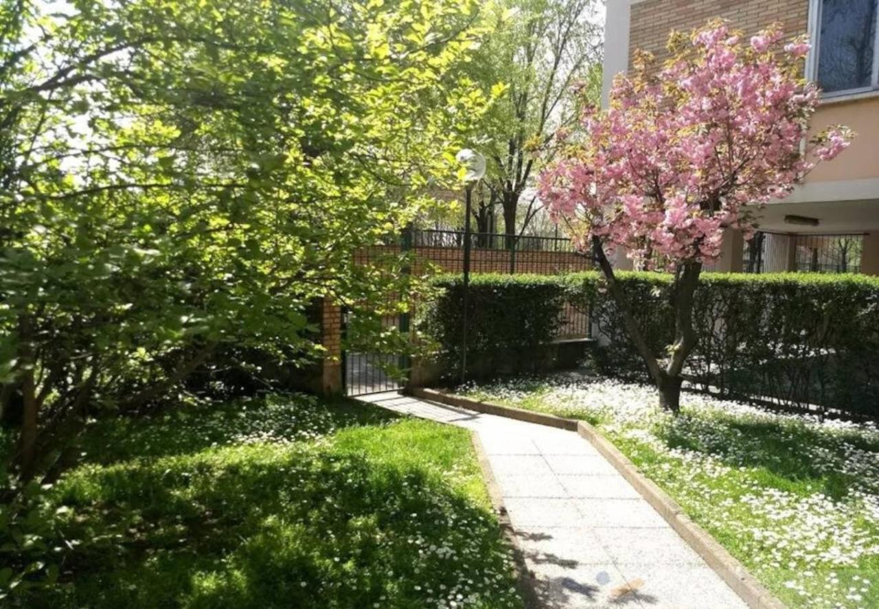 B&B Gioli Милан Экстерьер фото